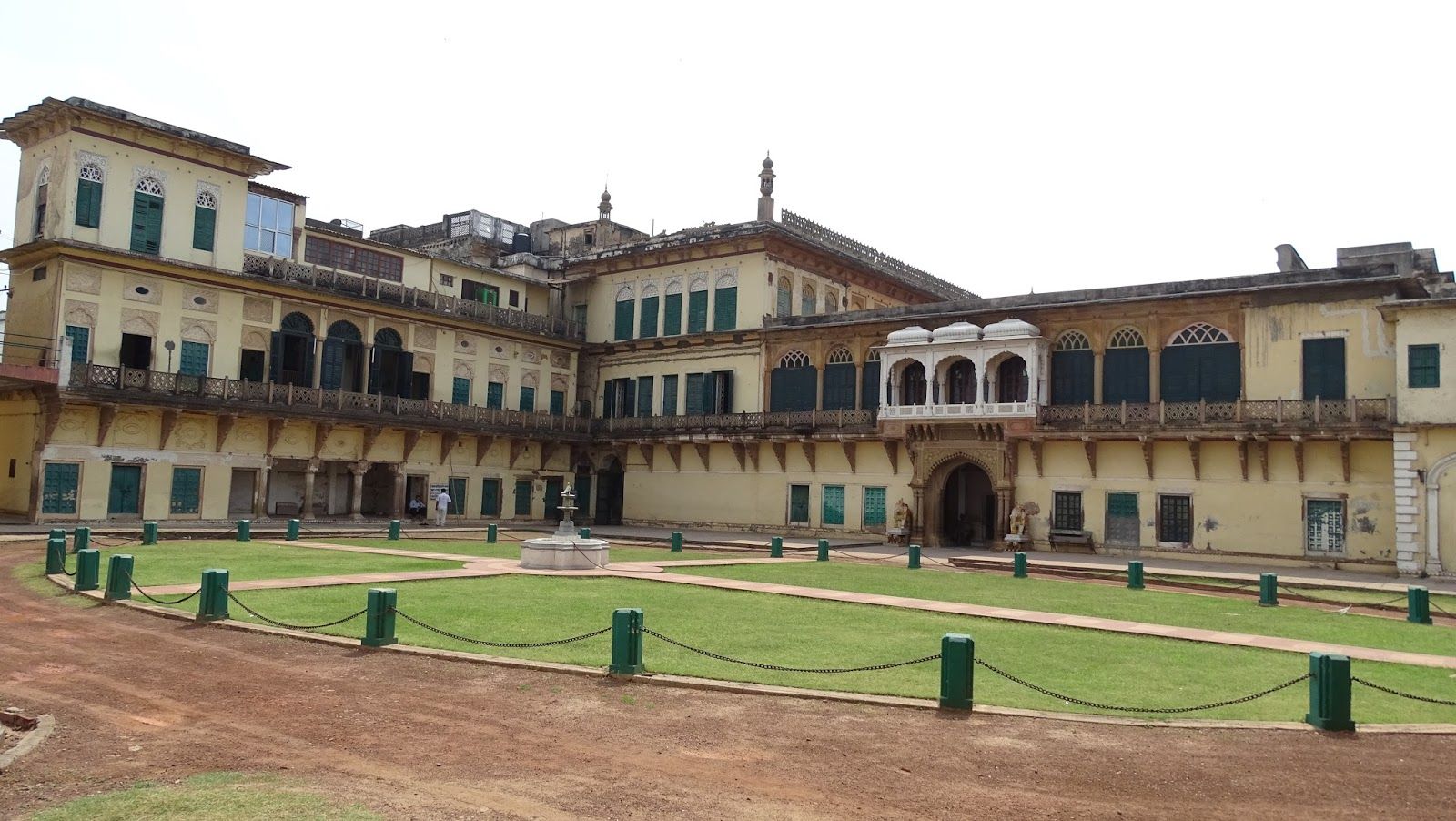 Maharaja Banaras Vidya Mandir Museum